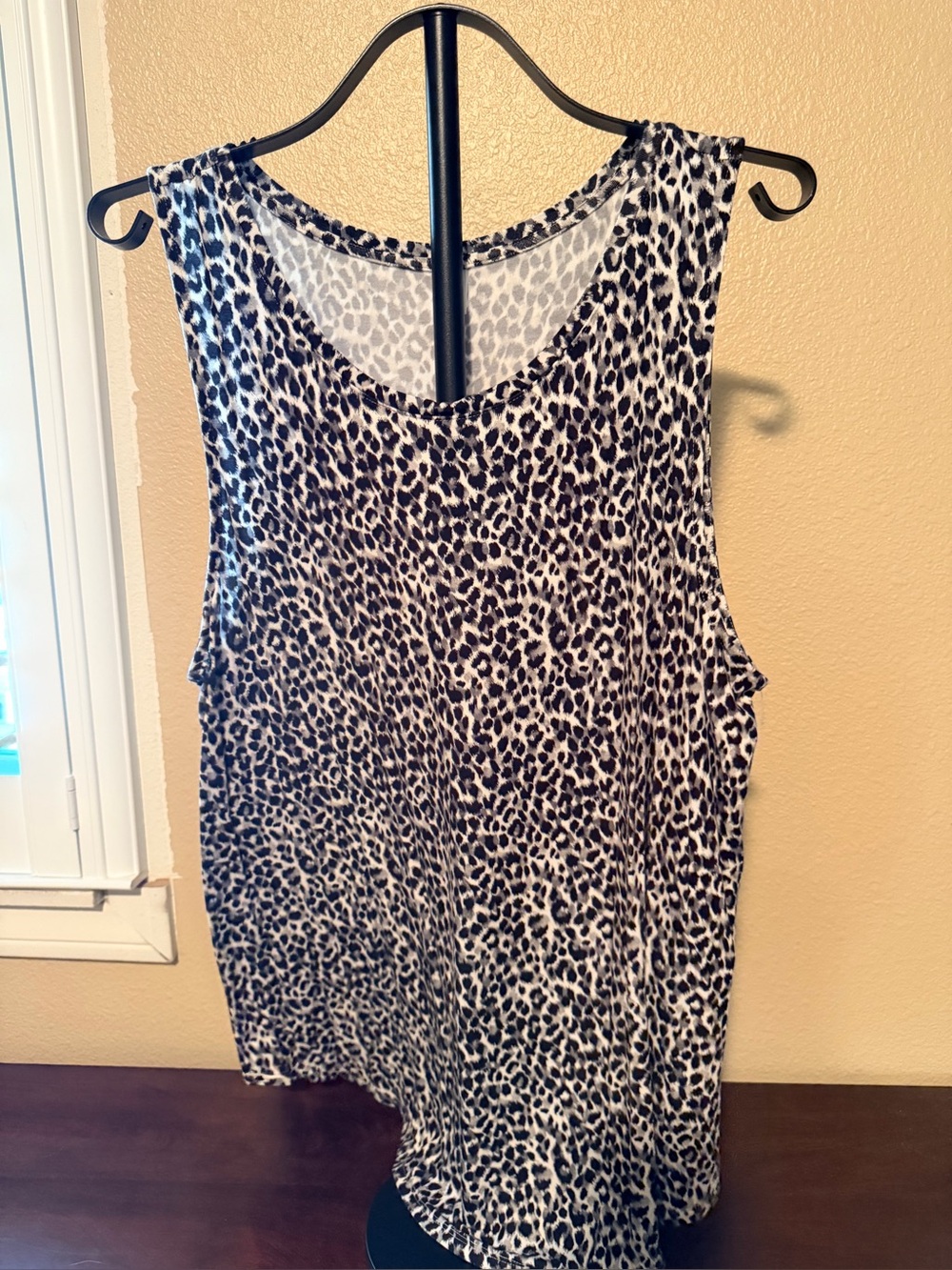 Old Navy Leopard Print Tank Top - Black & White